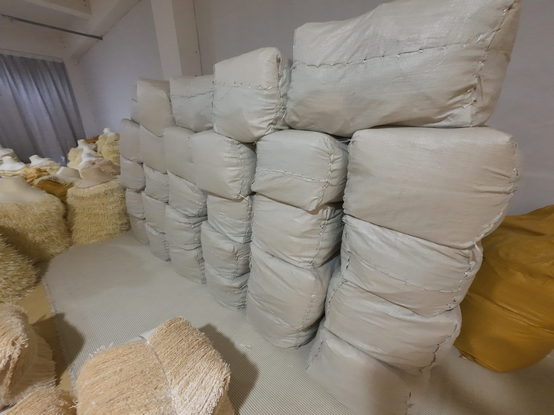 Wholesale hat inventory and storage photo 4