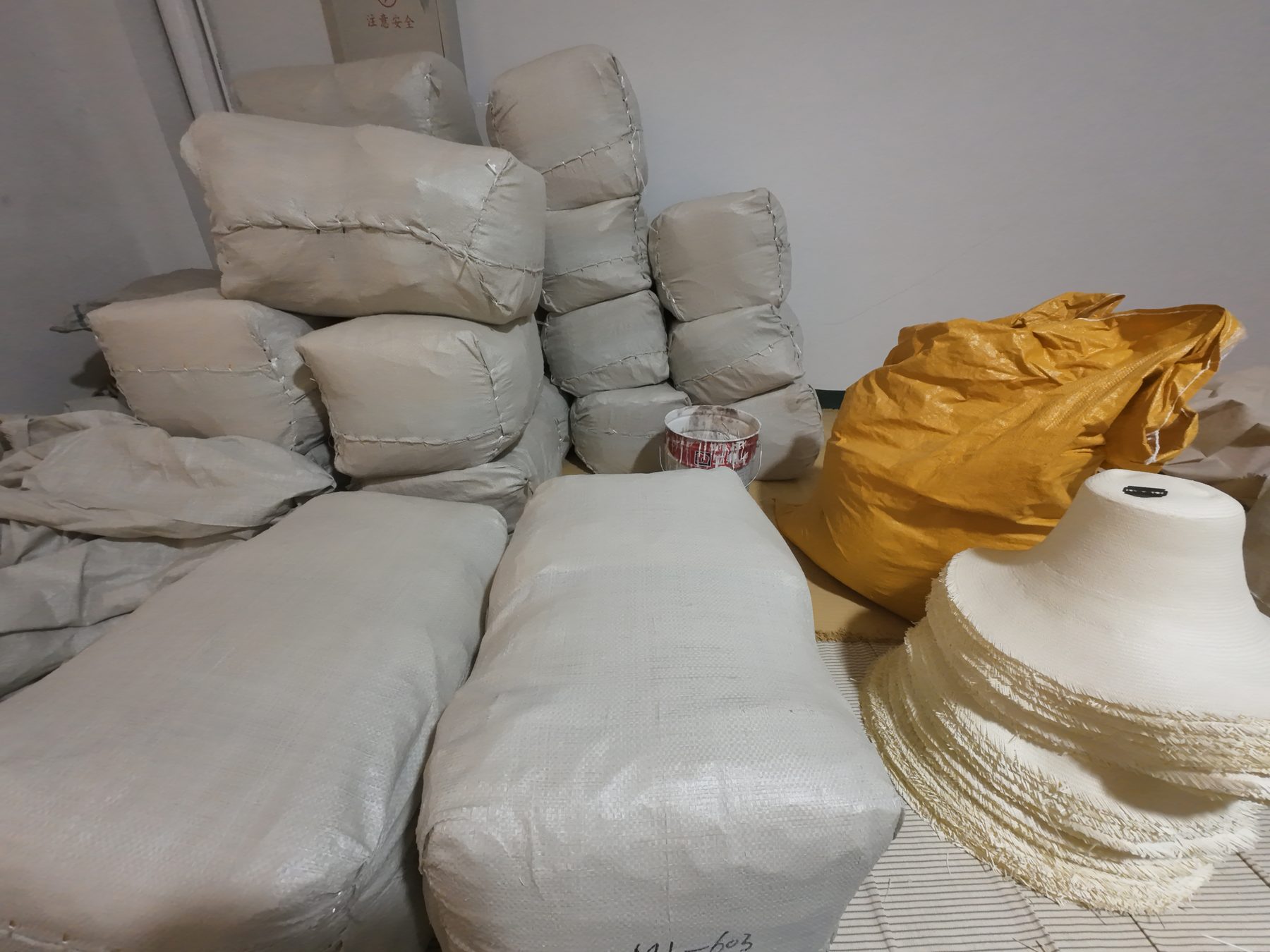 Wholesale hat inventory and storage photo 6