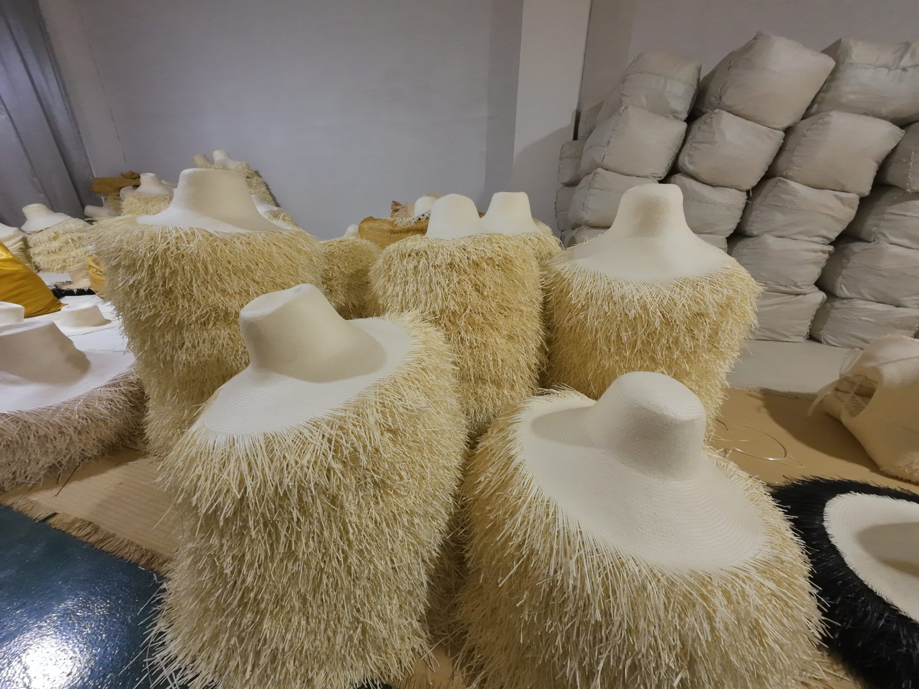 Wholesale hat inventory and storage photo 7