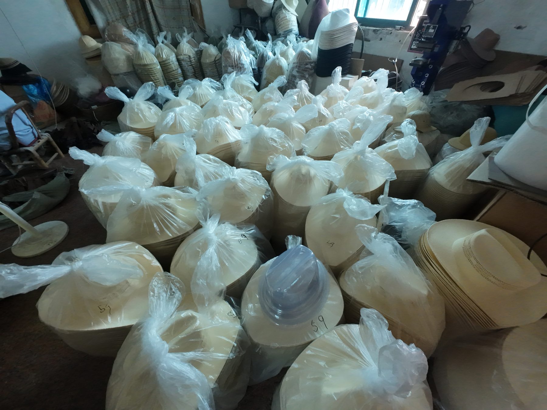 Wholesale hat inventory and storage photo 11