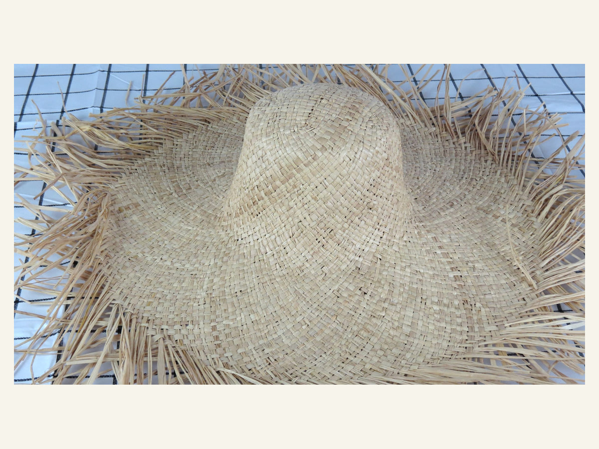 Solid Fine-Weave Natural Straw Hat Body N15 for Wholesale | product photo